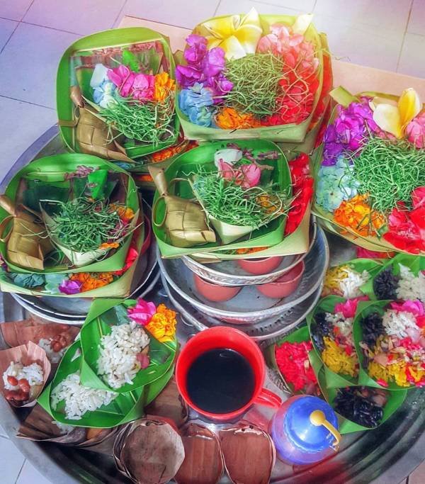 Makna Dan Asal Usul Kajeng Kliwon