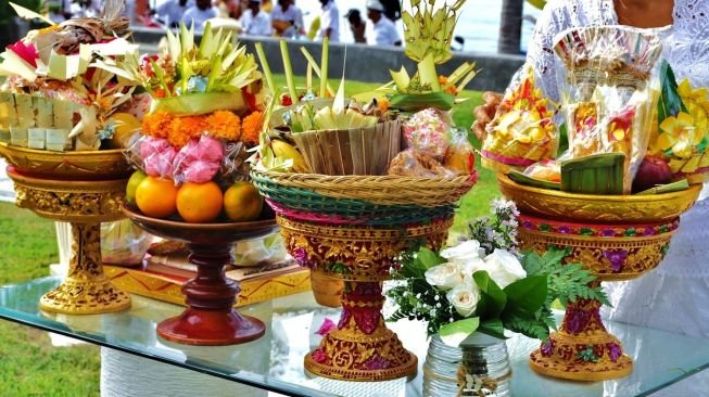 Makna dan tahapan Pawiwahan/Pernikahan Dalam Agama Hindu Bali